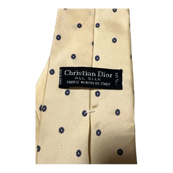 Vintage Christian Dior 100% Silk Neck Tie 58" Formal Butter Yellow Medallion AG1 - Picture 4 of 4